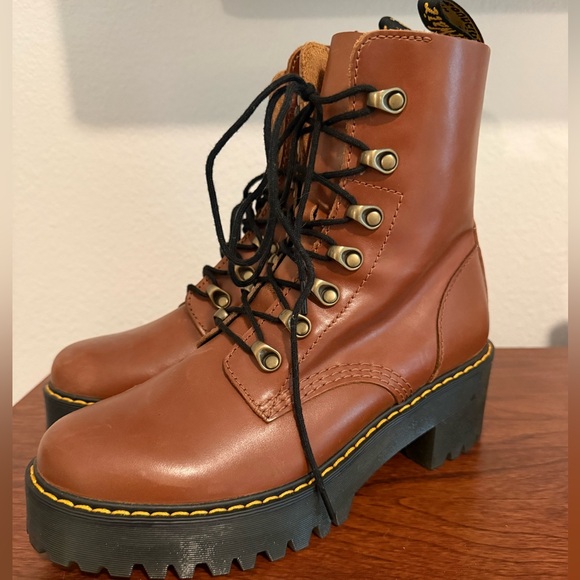 Dr. Martens Shoes - Leona Saddle Leather Boot DR. MARTENS